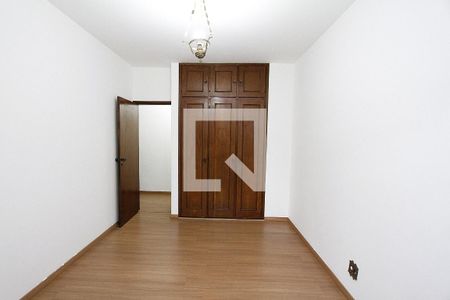 Quarto 1 de apartamento para alugar com 2 quartos, 77m² em Nova Suíça, Belo Horizonte