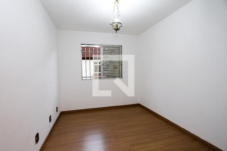 Quarto 1 de apartamento para alugar com 2 quartos, 77m² em Nova Suíça, Belo Horizonte