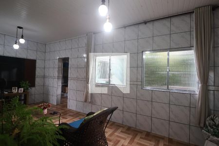 Sala 1 de casa para alugar com 3 quartos, 227m² em São Luís, Canoas