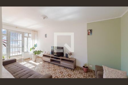 Sala de casa à venda com 3 quartos, 113m² em Jardim Eliane, São Paulo