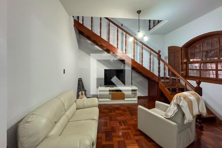 Casa para alugar com 3 quartos, 360m² em Fernão Dias, Belo Horizonte