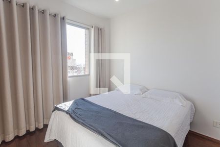 Suíte de apartamento à venda com 3 quartos, 90m² em Santa Efigênia, Belo Horizonte