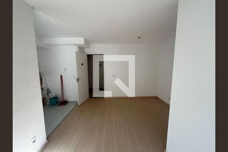 Apartamento à venda com 2 quartos, 43m² em Vaz Lobo, Rio de Janeiro