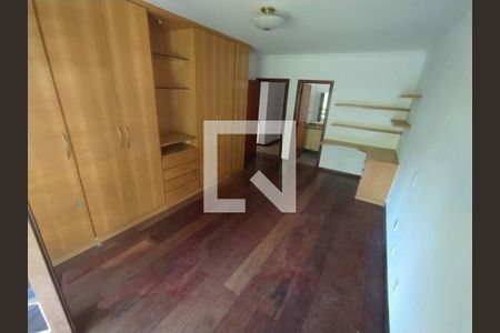 Casa para alugar com 5 quartos, 425m² em Barro Branco (Zona Norte), São Paulo