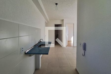 Cozinha de apartamento para alugar com 2 quartos, 50m² em Várzea das Mocas, São Gonçalo