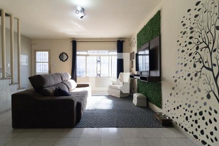Sala de casa para alugar com 3 quartos, 125m² em Vila Santo Estefano, São Paulo