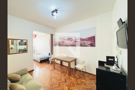 Apartamento para alugar com 1 quarto, 55m² em Leblon, Rio de Janeiro