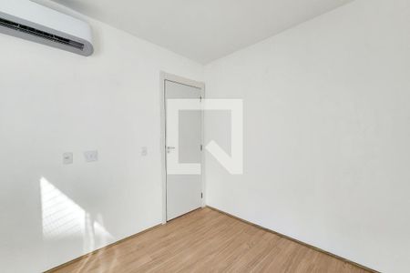 Quarto de apartamento à venda com 1 quarto, 32m² em Santo Cristo, Rio de Janeiro