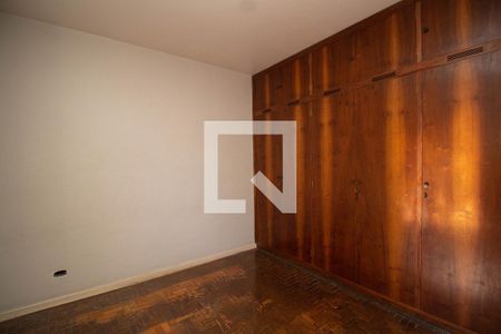 Quarto 2 de casa para alugar com 3 quartos, 290m² em Vila Mangalot, São Paulo