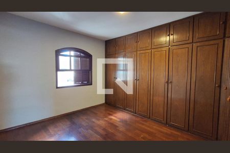 Quarto de apartamento para alugar com 3 quartos, 125m² em Olímpico, São Caetano do Sul