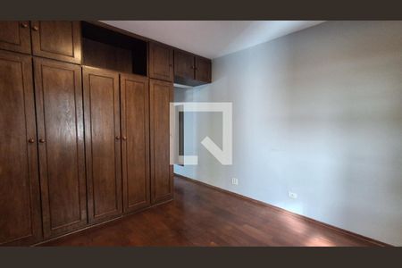 Quarto de apartamento para alugar com 3 quartos, 125m² em Olímpico, São Caetano do Sul