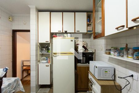 Cozinha de casa para alugar com 2 quartos, 88m² em Itaim Bibi, São Paulo