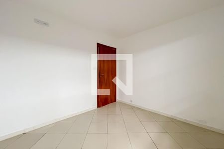 Quarto 2 de casa à venda com 3 quartos, 125m² em Vila Osasco, Osasco