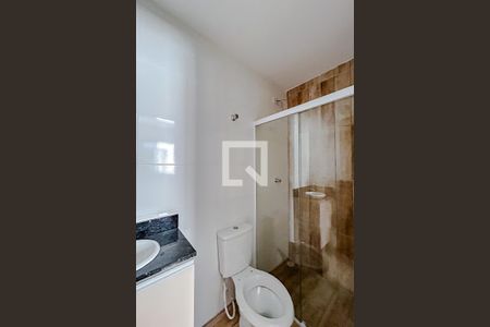 Banheiro de apartamento para alugar com 1 quarto, 30m² em Vila Carrão, São Paulo