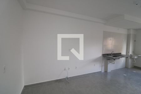 Sala/Quarto de kitnet/studio à venda com 1 quarto, 27m² em Vila Alpina, São Paulo