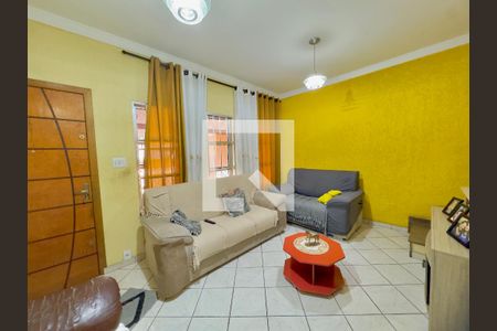 Sala 1 de casa à venda com 6 quartos, 223m² em Jardim Leda, Guarulhos