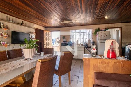 Cozinha de casa de condomínio à venda com 3 quartos, 400m² em Xaxim, Curitiba