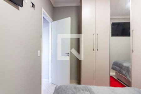Quarto 1 de apartamento para alugar com 2 quartos, 52m² em Bussocaba, Osasco