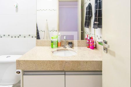 Banheiro  de apartamento à venda com 3 quartos, 96m² em Parque Sao Vicente, Santo André