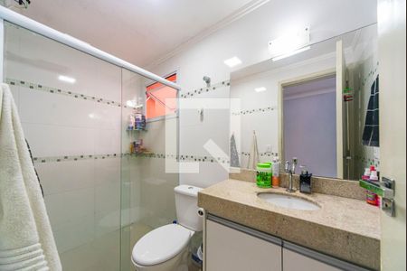 Banheiro  de apartamento à venda com 3 quartos, 96m² em Parque Sao Vicente, Santo André