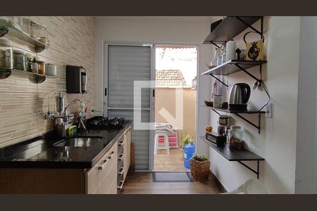Casa à venda com 2 quartos, 126m² em Parque Panamericano, São Paulo