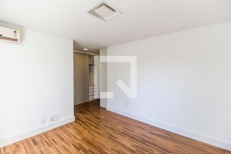 Suíte 1 de apartamento para alugar com 3 quartos, 202m² em Alphaville Empresarial, Santana de Parnaíba