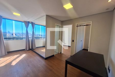 Sala de apartamento para alugar com 2 quartos, 50m² em Parque das Nações, Santo André