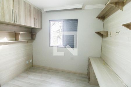 Quarto 1 de apartamento para alugar com 3 quartos, 64m² em Vila da Oportunidade, Carapicuíba