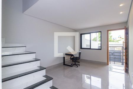 Casa à venda com 2 quartos, 100m² em Vila Nina, São Paulo