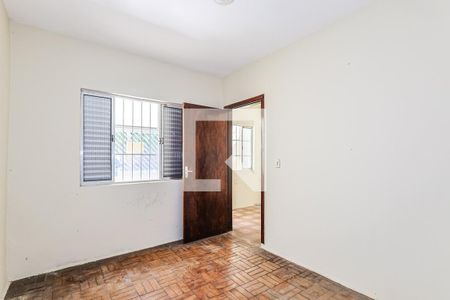 Quarto 1 de casa para alugar com 2 quartos, 100m² em Parque Ipe, São Paulo