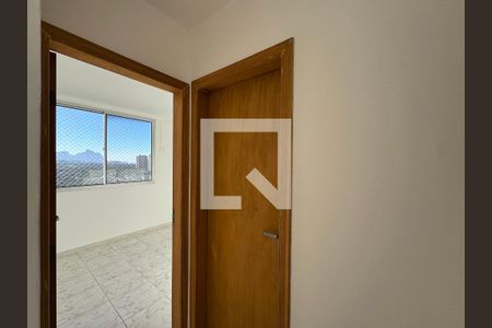 Corredor de apartamento para alugar com 1 quarto, 60m² em Barra da Tijuca, Rio de Janeiro