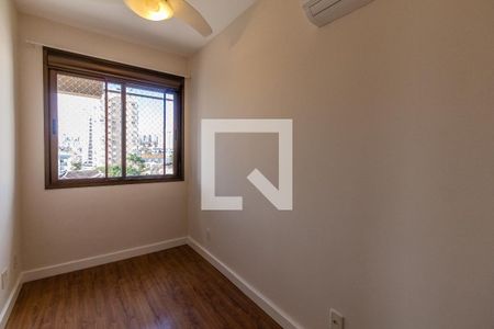 Quarto 2 de apartamento para alugar com 3 quartos, 78m² em Santana, Porto Alegre