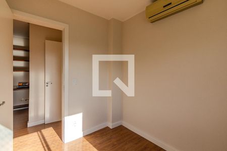 Quarto 1 de apartamento para alugar com 3 quartos, 78m² em Santana, Porto Alegre