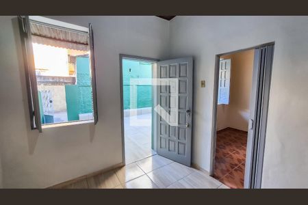 Casa à venda com 2 quartos, 112m² em Vaz Lobo, Rio de Janeiro