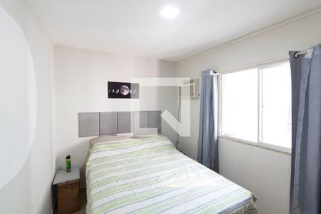 Quarto 1 de casa para alugar com 2 quartos, 50m² em Inhoaíba, Rio de Janeiro