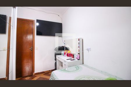 Casa à venda com 4 quartos, 108m² em Fazenda da Juta, São Paulo