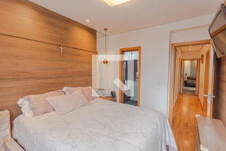 Suíte de apartamento à venda com 4 quartos, 157m² em Santa Tereza, Belo Horizonte