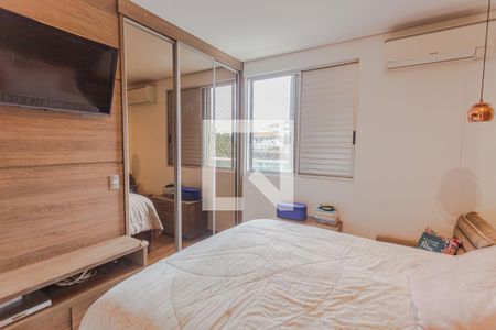 Suíte de apartamento à venda com 4 quartos, 157m² em Santa Tereza, Belo Horizonte