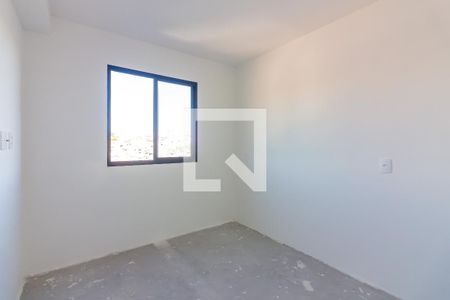 Quarto  de apartamento à venda com 1 quarto, 27m² em Metalúrgicos, Osasco