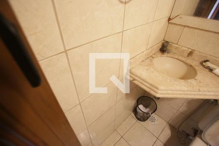 Lavabo de casa à venda com 4 quartos, 180m² em Taquara, Rio de Janeiro