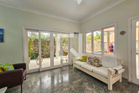 Casa para alugar com 5 quartos, 410m² em Jardim Guaiuba, Guarujá