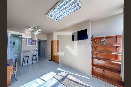 Kitnet/Studio para alugar com 1 quarto, 34m² em Cidade Nova, Rio de Janeiro