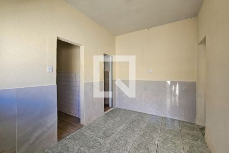 Casa para alugar com 2 quartos, 60m² em Cachoeirinha, Belo Horizonte