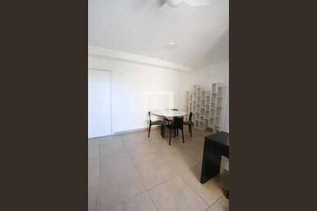 Sala de apartamento para alugar com 2 quartos, 74m² em Ribeirânia, Ribeirão Preto