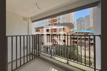 Sacada  de kitnet/studio à venda com 1 quarto, 25m² em Itaim Bibi, São Paulo