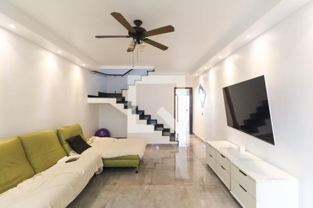 Casa à venda com 2 quartos, 103m² em Jardim Virginia Bianca, São Paulo