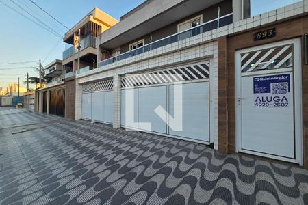 Fachada de casa de condomínio para alugar com 2 quartos, 70m² em Vila Assuncao, Praia Grande