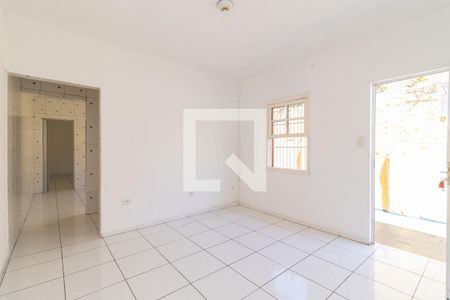 Sala de casa para alugar com 2 quartos, 120m² em Vila Granada, São Paulo