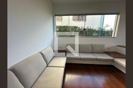Sala de casa de condomínio para alugar com 4 quartos, 520m² em Jardim Paulista, Barueri