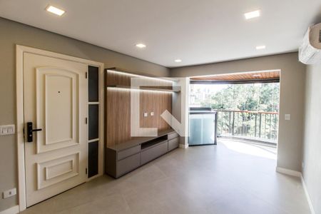 Sala  de apartamento para alugar com 3 quartos, 111m² em Alphaville Industrial, Barueri